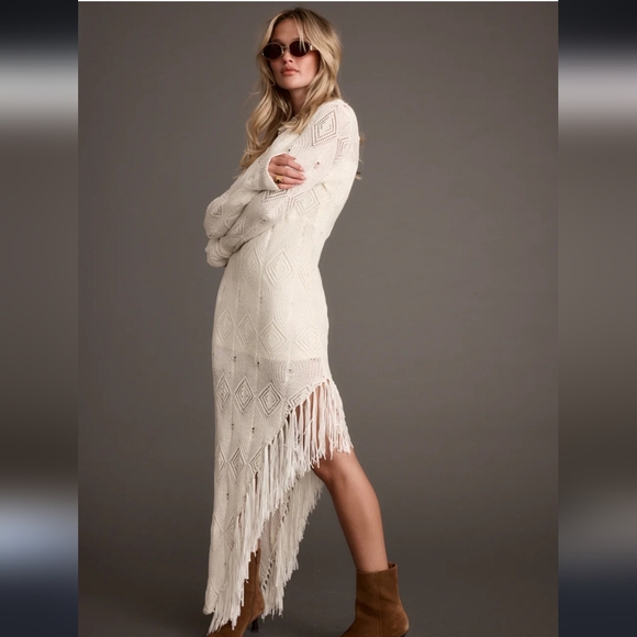 White Asymmetrical Knit Long Sleeve Maxi Dress - Picture 2 of 6